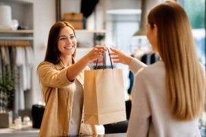 Fidélisation client def : stratégies et outils pour renforcer la relation client